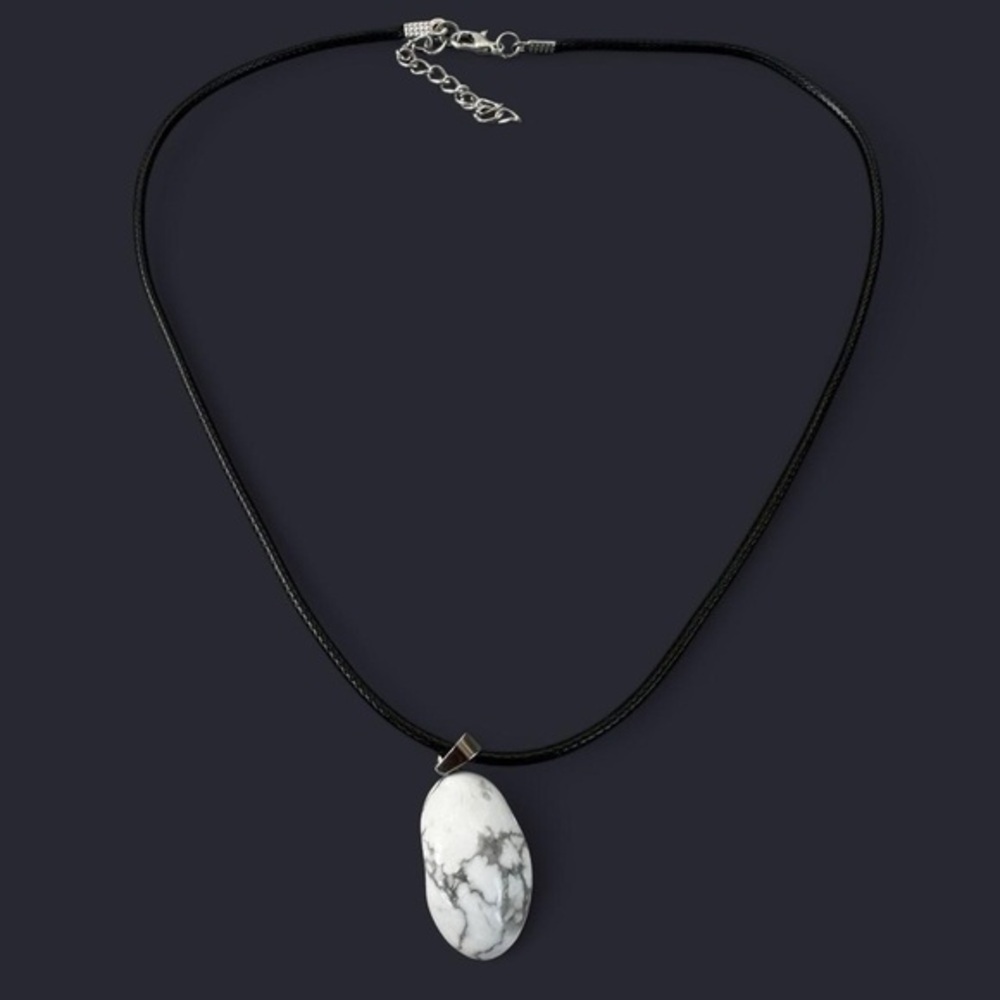Magnesite Stone Pendant Necklace